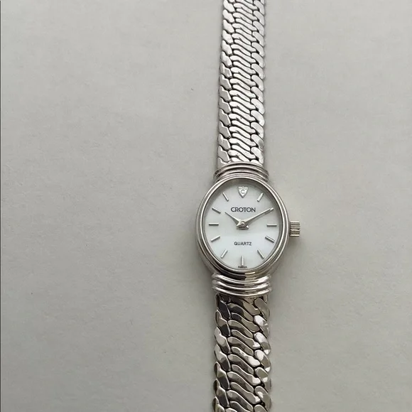 14k W.G. CROTON WATCH - Picture 8 of 8